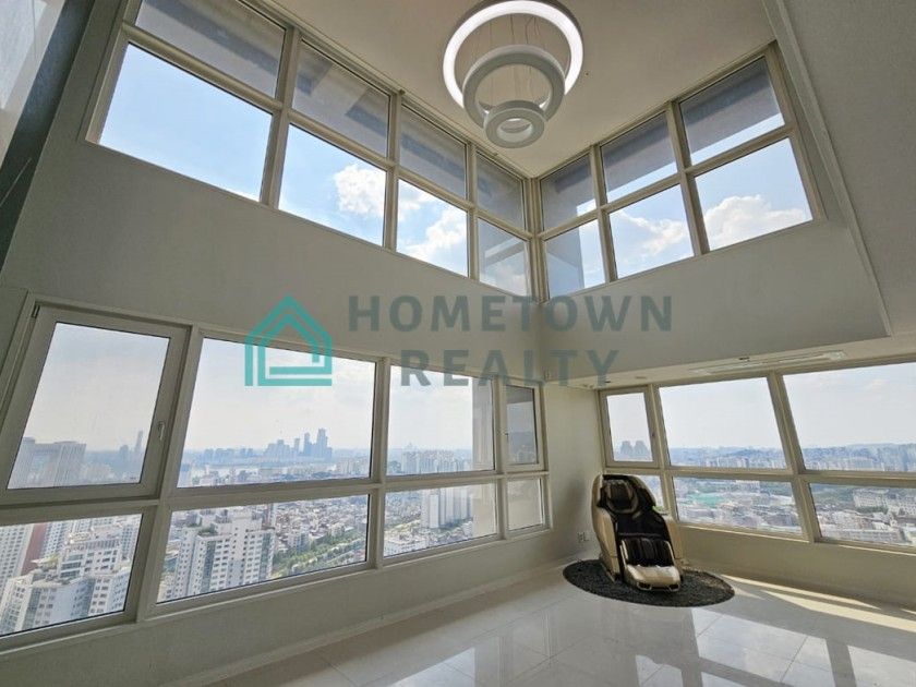 HomeTown Realty - 11377 - KoreaAgain (14)