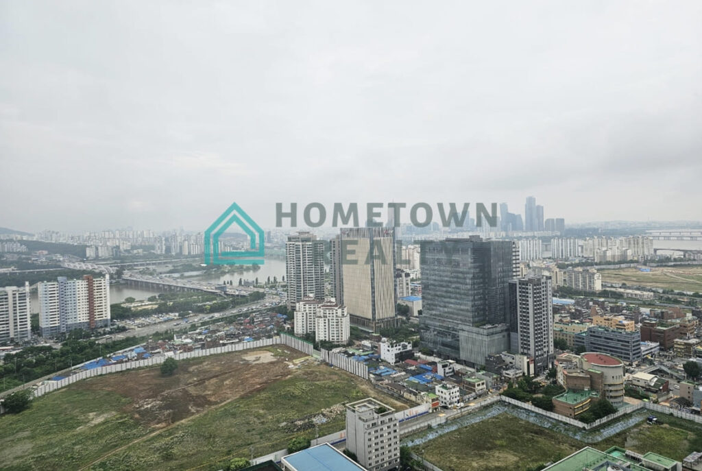 Hometown Realty - 11480 - KoreaAgain (16)